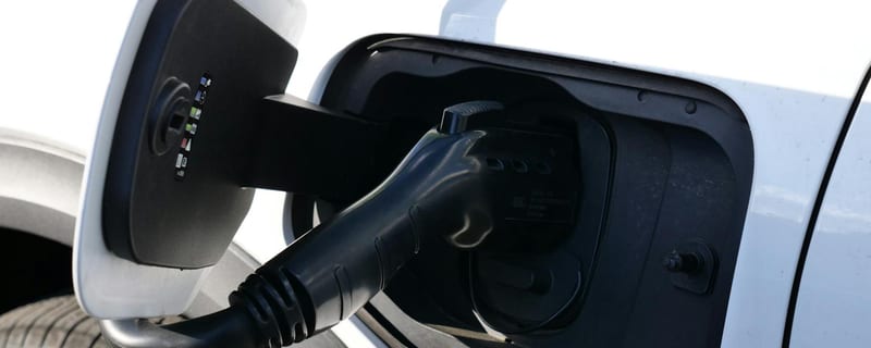 Electric vehicle charging during hybrid and EV servicing